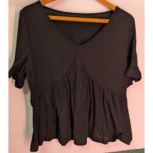 Shein Curve Black Short Sleeve V-Neck Blouse Size 1XL (970D)